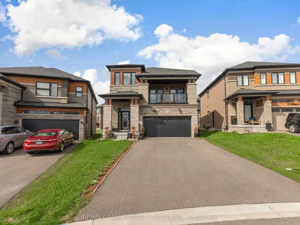 19 Whitton Dr, Brant, ON N3L 0L1
