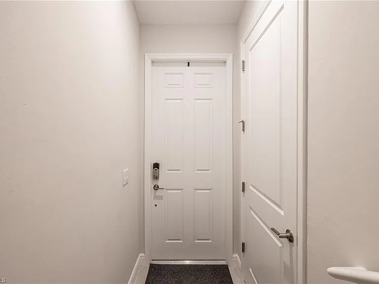 2555 Seychelles Dr #406 — Photo 3