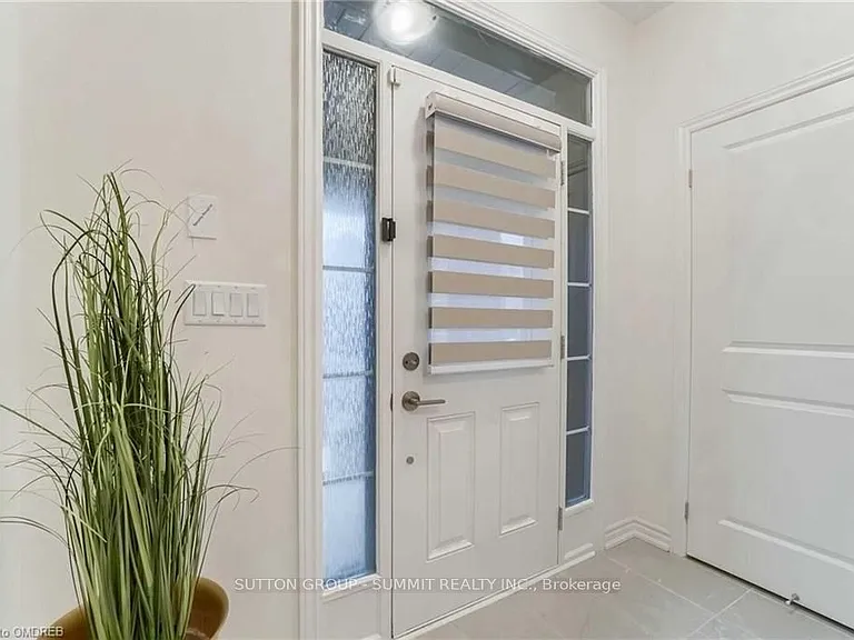 492 Bergamot Ave — Photo 36
