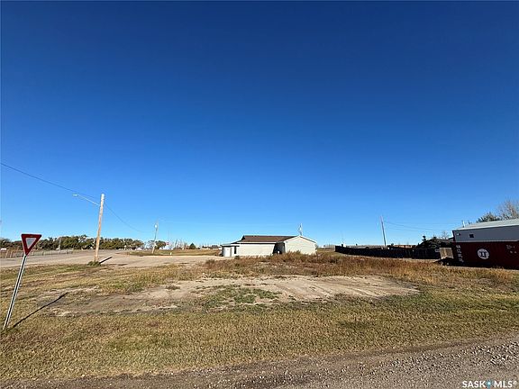 3rd image of 7 Main Street