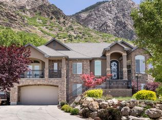 1179 E Benchview Dr, Ogden, UT 84404