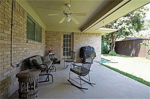 4th image of 2635 W Prairie Creek Dr