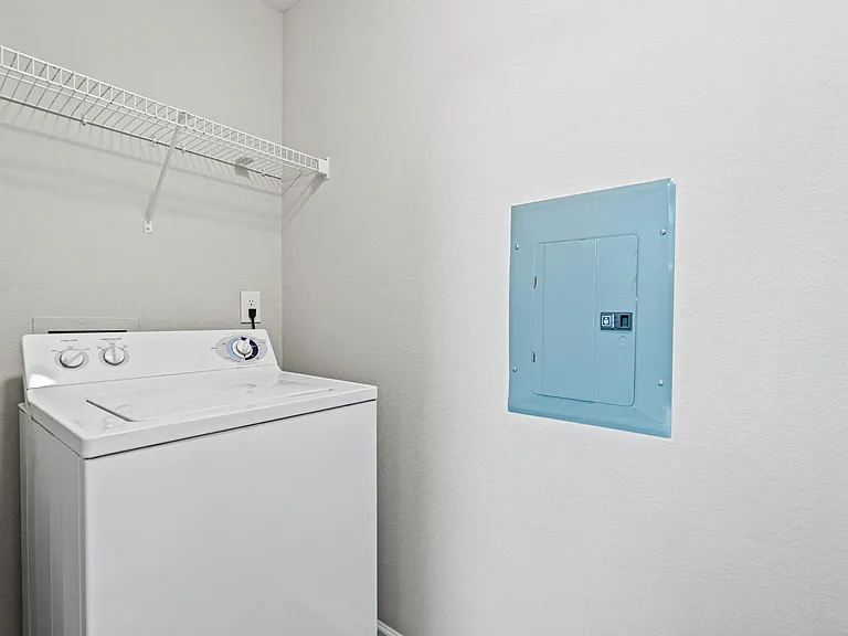 SomerHill Farms Apartments — Photo 15