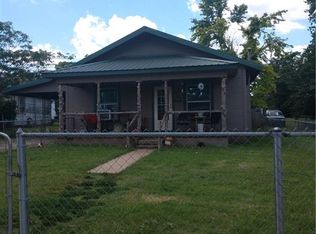 116 E Cedar St, Carnegie, OK 73015