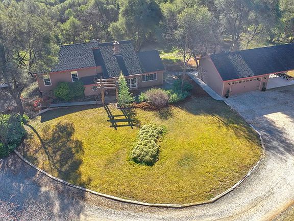 3rd image of 22500 W Hacienda Dr