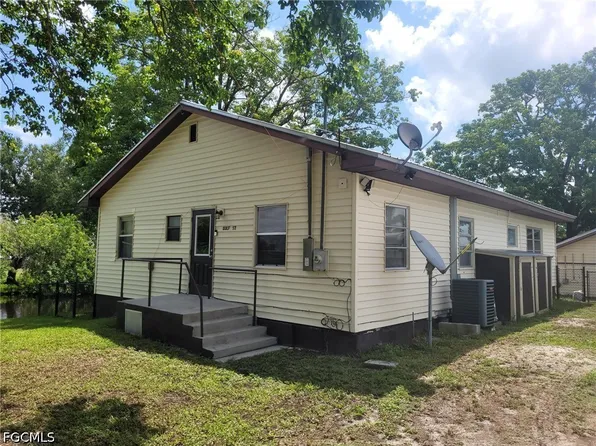 1104 Gulf St, Moore Haven, FL 33471