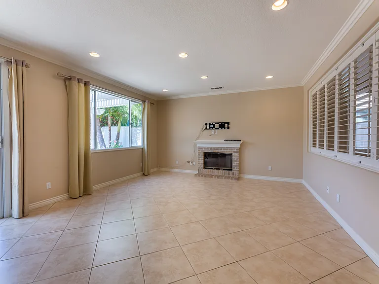 14 Monument Pl — Photo 15