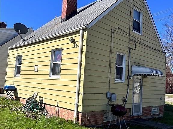 2nd image of 435 E 250th St