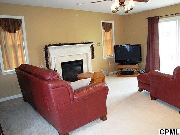 5th image of 22 Mountain Crest Way