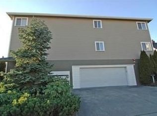 18523 68th Ave NE APT 103, Kenmore, WA 98028