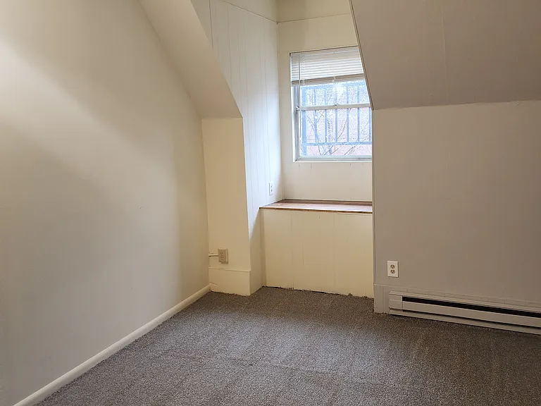 1100 N Negley Ave #8 — Photo 11