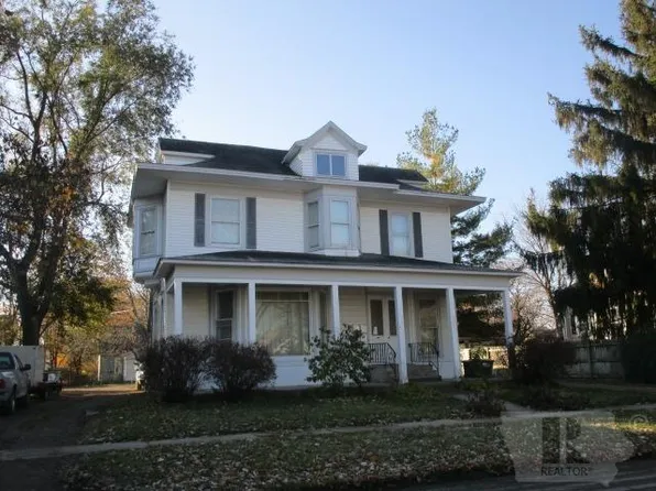 202 W Washington Ave, Fairfield, IA 52556