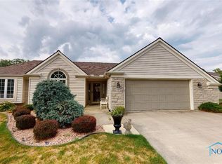 58 Linda Dr, Fremont, OH 43420