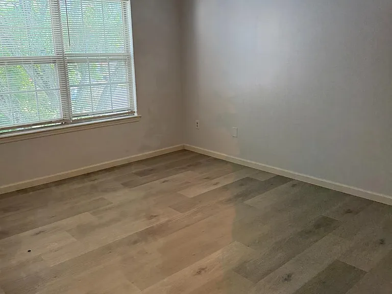 3214 Winder Dr — Photo 4