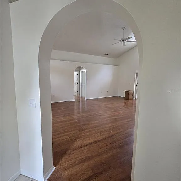 3127 Valley Vista Cir — Photo 3