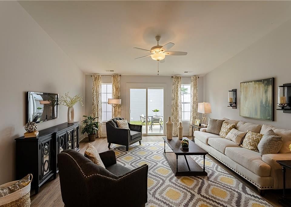 2nd image of 1871 Riverwalk Dr #22