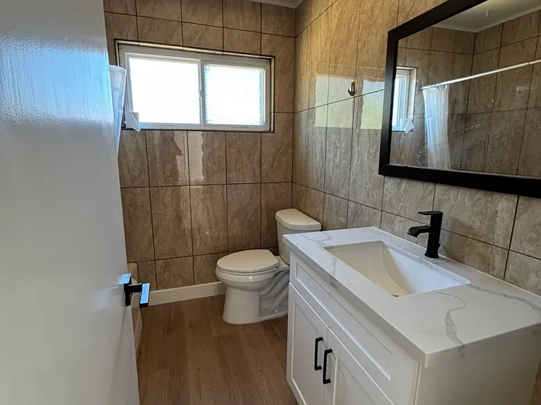 14661 Charmeran Ave — Photo 6