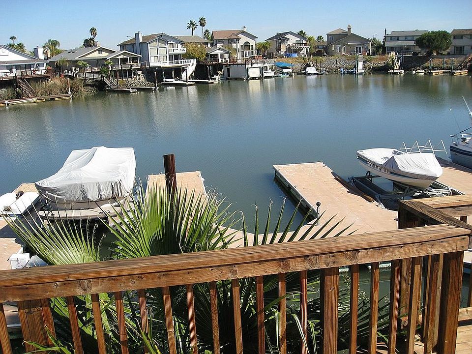 Private dock