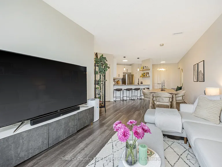 383 Main St E #310 — Photo 12