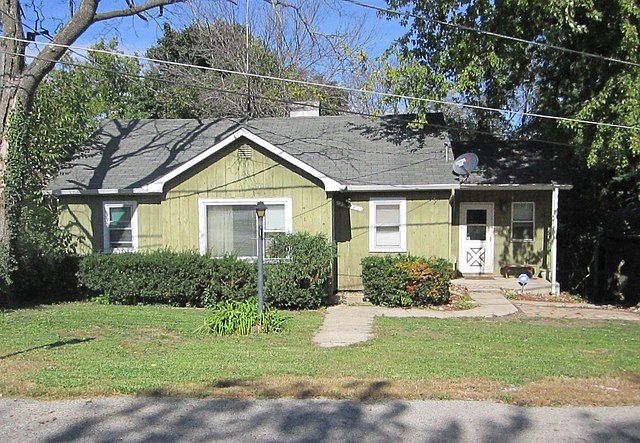1st image of 23774 N Lakeside Dr