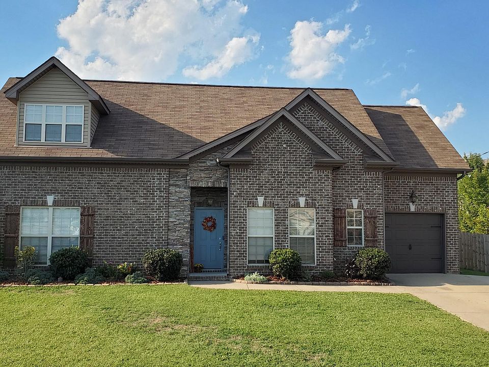 1st image of 1410 Knoll Ln