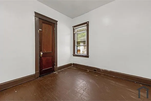 2828 E 125th St #DOWN — Photo 18