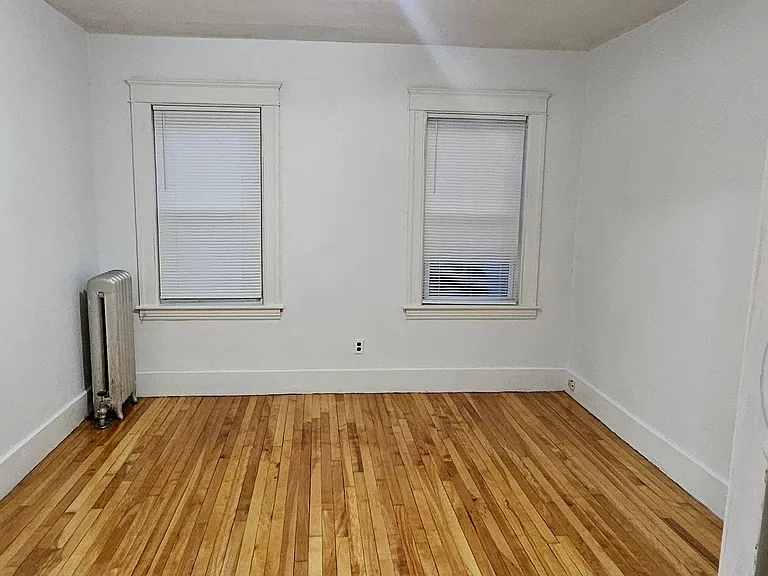 15 View St #2 — Photo 6