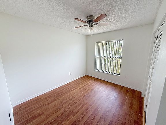 5th image of 603 Estrada Ln