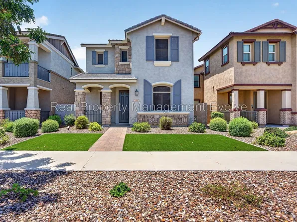 2498 S Betty St, Gilbert, AZ 85295