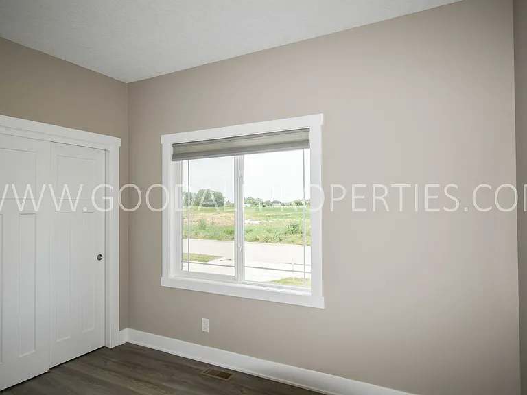 16772 Wilden Dr — Photo 16
