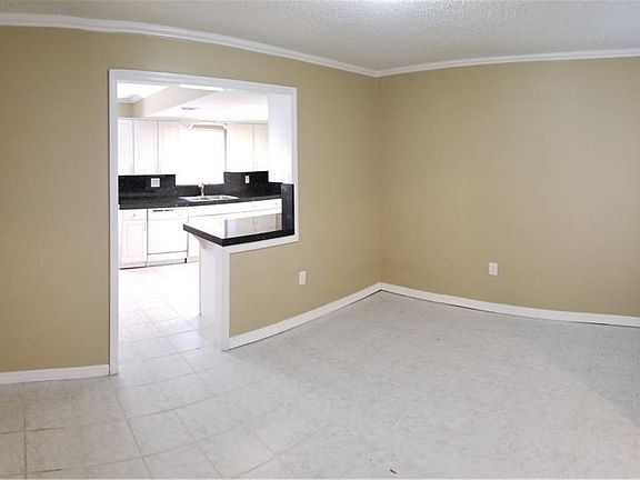 3rd image of 1107 Gulf Oaks Dr
