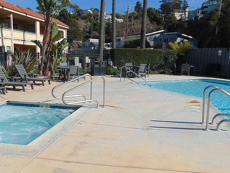 Rio Sands Condominiums — Photo 7