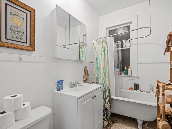 3535 Lyndale Ave S APT 4, Minneapolis, MN 55408