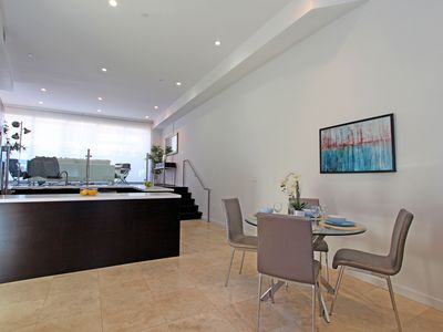 8875 Cynthia St, West Hollywood, CA, 90069