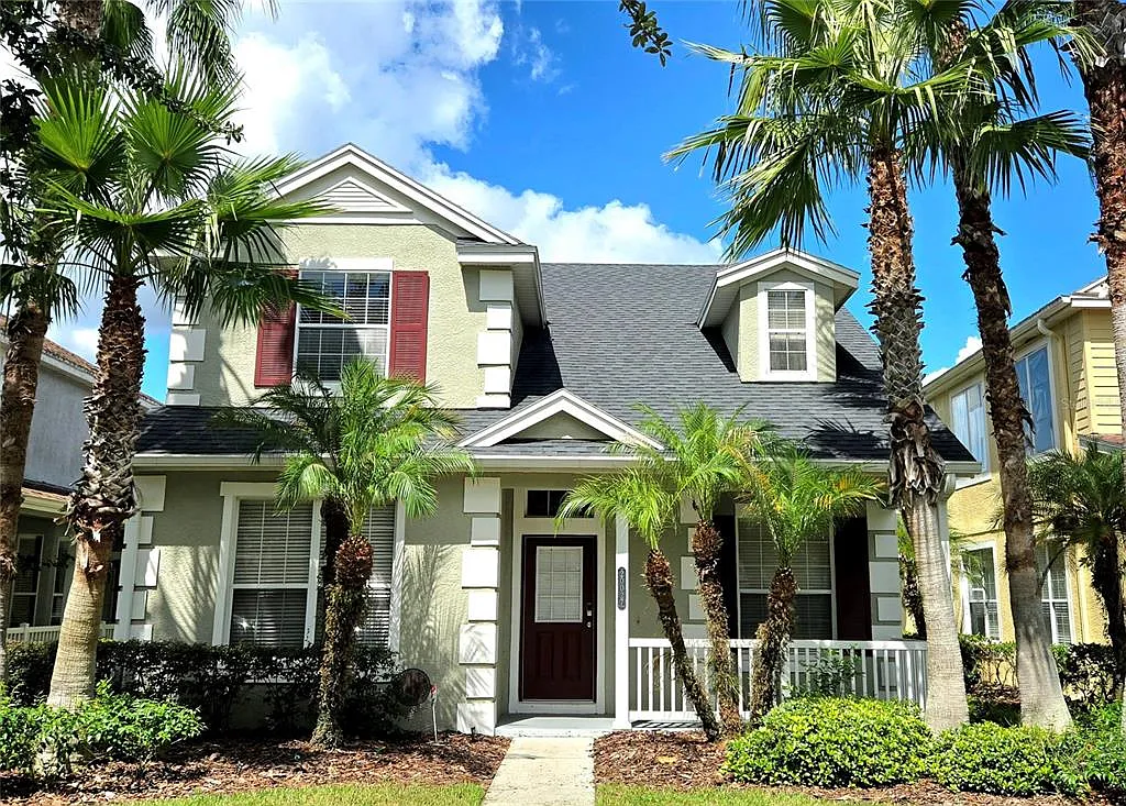 5 bed, 2.5 bath, 2467 sqft, $2,950 — Photo 1