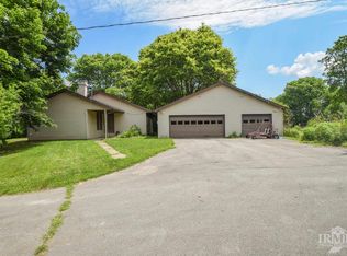 9568 N Us Highway 35, Williamsburg, IN 47393