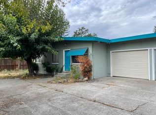 1269 Martha Way, Santa Rosa, CA 95405