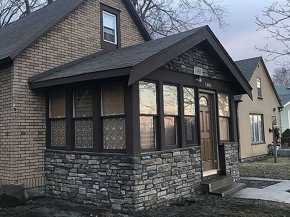 3rd image of 1480 Concordia Ave
