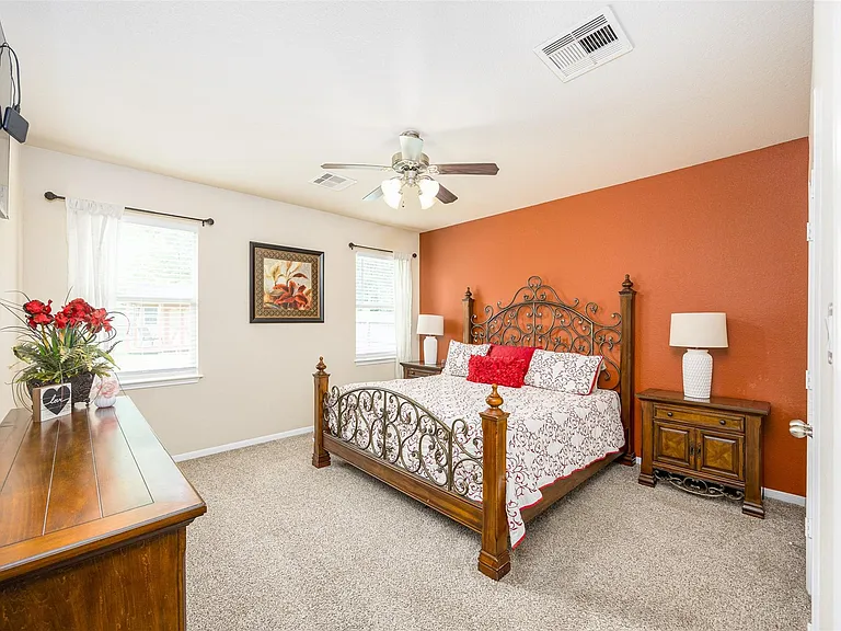 33311 Greenfield Forest Dr — Photo 9