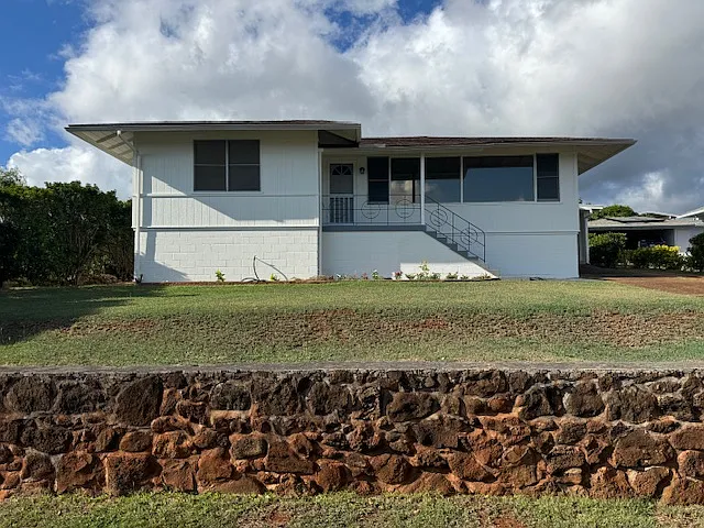 99-122 Kihewa Pl — Photo 1