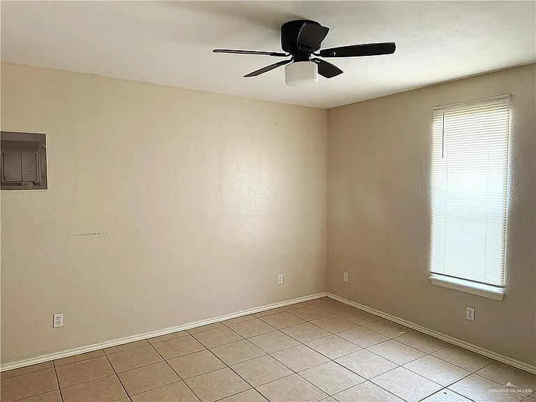 716 Mynah Ave #1 — Photo 5