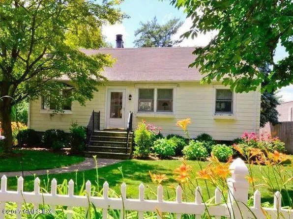 3 Park Ave, Old Greenwich, CT 06870