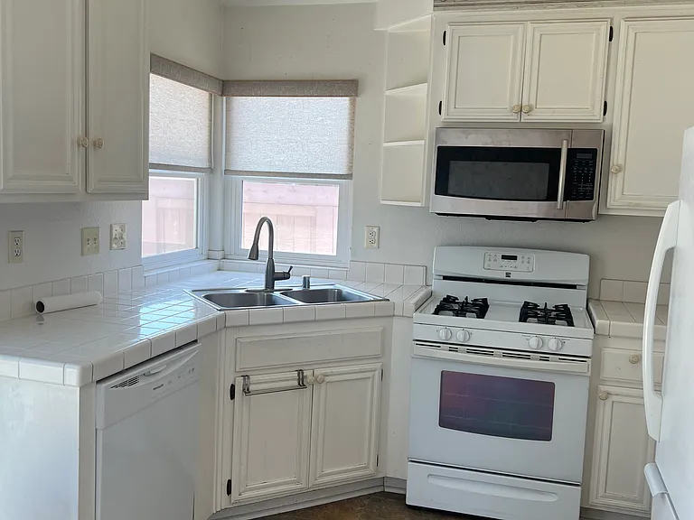 31479 Calle Los Padres — Photo 10