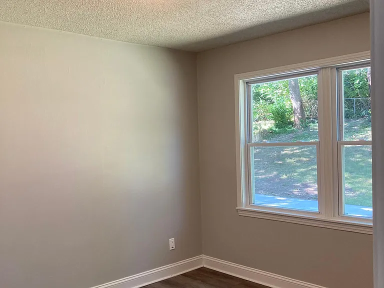 7620 High Dr — Photo 18