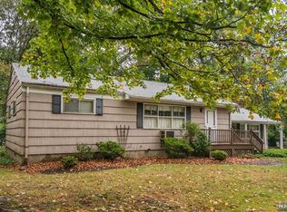 13 Dolores Dr, Montvale, NJ 07645