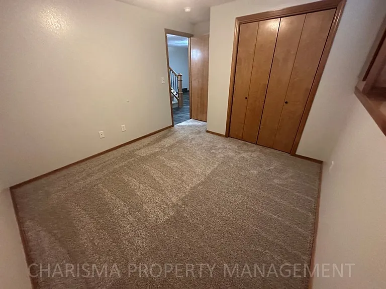 5505 W Rebecca St — Photo 14