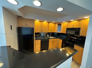 200 SE 15th Rd APT 15H, Miami, FL 33129