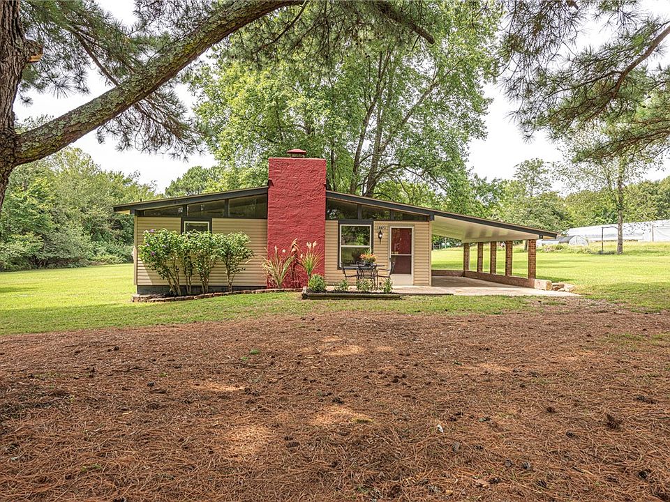 1st image of 18673 Shoreline Way