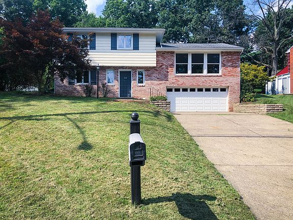2nd image of 102 Wessex Hills Dr