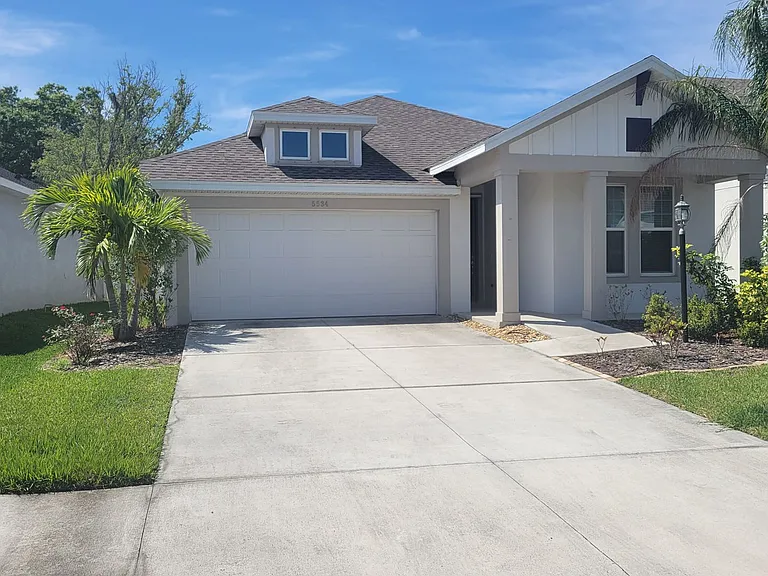 5534 Spanish Moss Cv — Photo 1